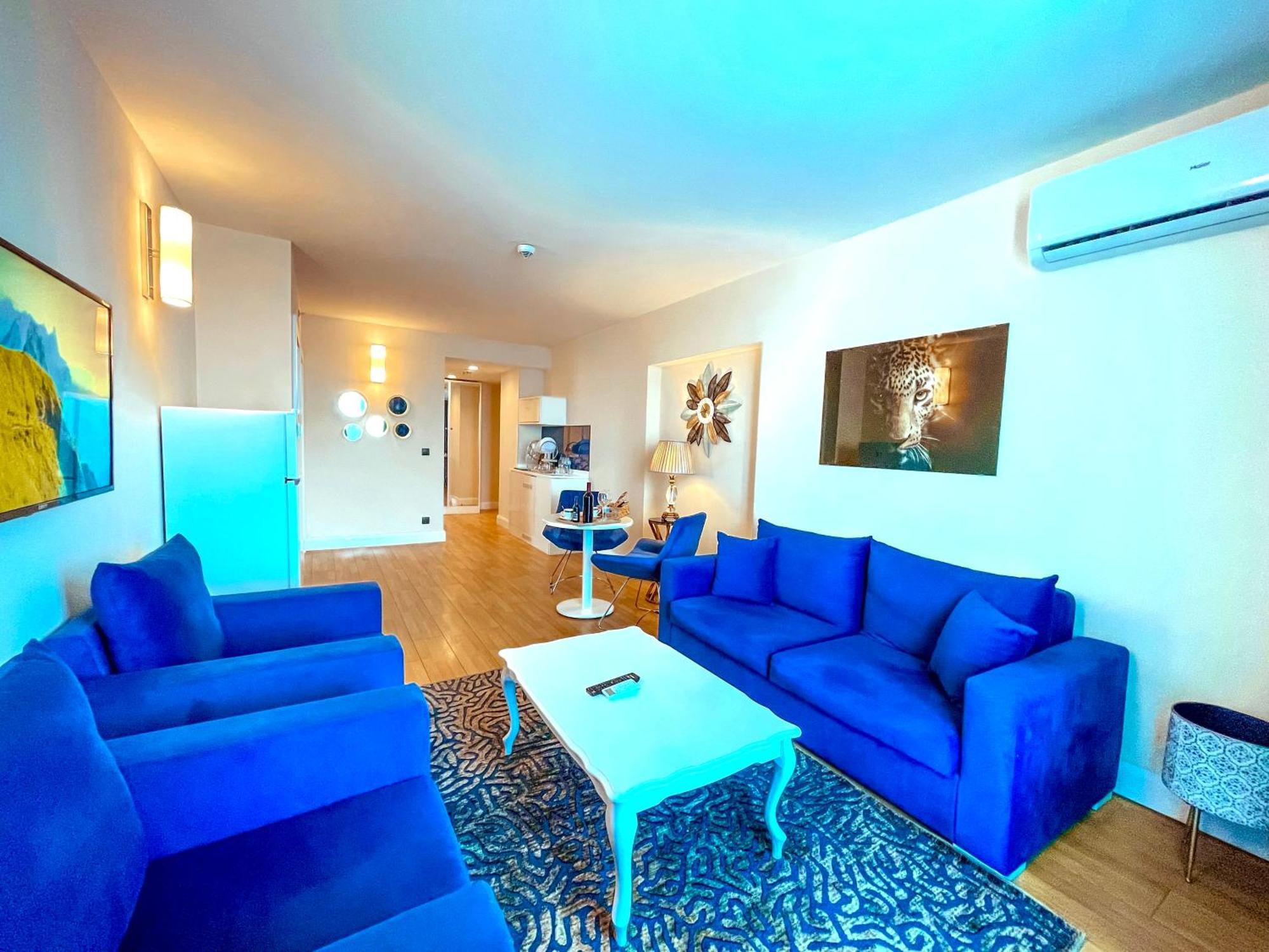 Seaside Vip Hotel Batoumi Extérieur photo